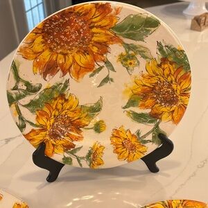 Pier 1 Sunflower Decorative Dinner Plate